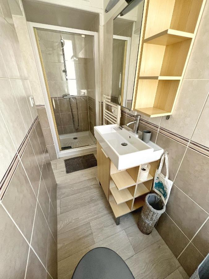 Les Pieds Dans L'Eau - Appartement Vue Mer Chatelaillon-Plage Exterior photo
